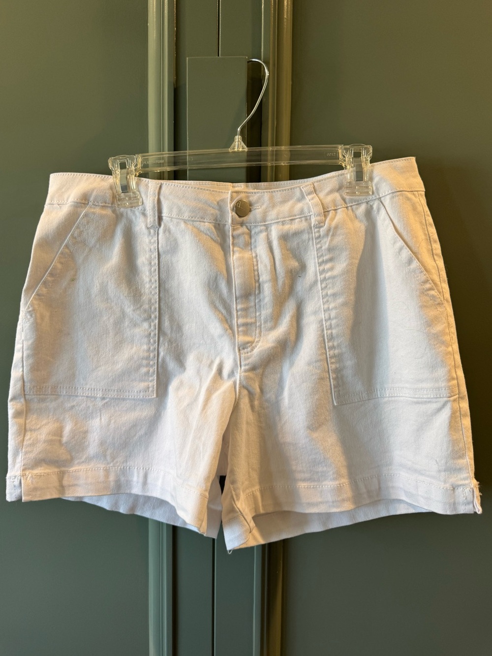 NWOT White Women’s Cotton Shorts